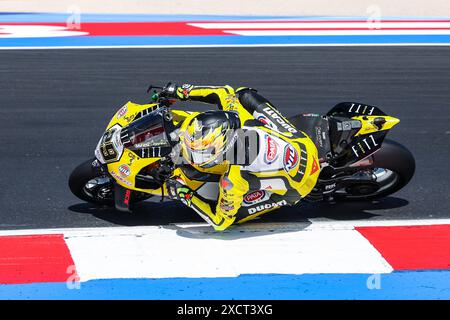 Misano Adriatico, Italien. Juni 2024. Andrea Iannone vom Team Goeleven mit Ducati Panigale V4R in Aktion während der FIM SBK Superbike World Championship Pirelli Emilia-Romagna Round - Freies Training auf dem Misano World Circuit in Misano Adriatico. (Foto: Fabrizio Carabelli/SOPA Images/SIPA USA) Credit: SIPA USA/Alamy Live News Stockfoto