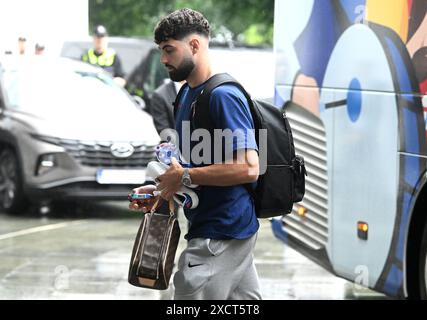 Hamburg, Deutschland. Juni 2024. Josko Gvardiol aus Kroatien kommt am 18. Juni 2024 im Hotel in Hamburg an. Foto: Marko Lukunic/PIXSELL Credit: Pixsell/Alamy Live News Stockfoto