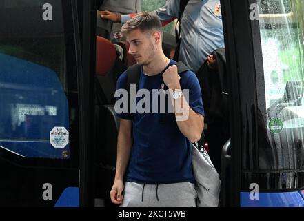 Hamburg, Deutschland. Juni 2024. Josip Stanisic aus Kroatien kommt am 18. Juni 2024 im Hotel in Hamburg an. Foto: Marko Lukunic/PIXSELL Credit: Pixsell/Alamy Live News Stockfoto