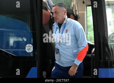Hamburg, Deutschland. Juni 2024. Marijan Kustic kommt am 18. Juni 2024 in Hamburg an. Foto: Marko Lukunic/PIXSELL Credit: Pixsell/Alamy Live News Stockfoto