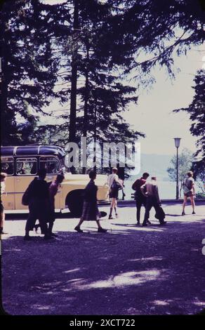 Ausflug DEU, 20240101, Aufnahme ca. 1955, Ausflug mit Reisebus *** Ausflug DEU, 20240101, Foto ca. 1955, Ausflug mit Reisebus Stockfoto