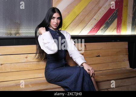 Madrid, Spanien. Juni 2024. Die venezolanische Influencerin Surthany Hejeij aka Surthycooks posiert für eine Porträtsession am 18. Juni 2024 in Madrid, Spanien Credit: SIPA USA/Alamy Live News Stockfoto