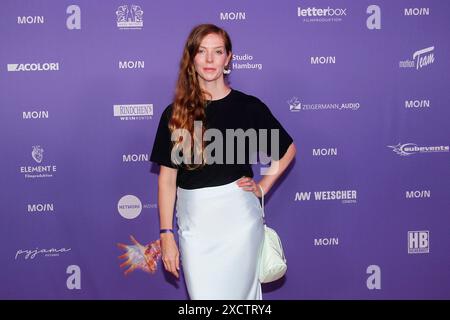 Pheline Roggan beim Moin Mittsommer Jahresempfang der Filmförderung von Hamburg und Schleswig-Holstein am 18.06.2024 in Hamburg. Stockfoto