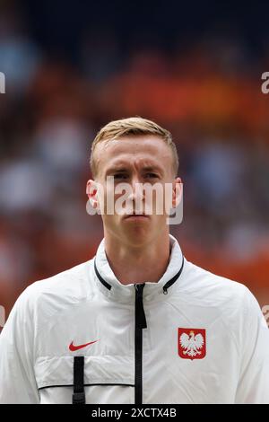 Adam Buksa (Polen) war beim Spiel der UEFA Euro 2024 zwischen den Nationalmannschaften Polens und der Niederlande im Volksparkstadion zu sehen. Endpunktzahl: Polen 1: 2 Niederlande. Stockfoto