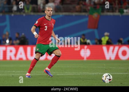 Leipzig, Allemagne. Juni 2024. Pepe von Portugal während der UEFA Euro 2024, Gruppe F, Fußballspiel zwischen Portugal und Tschechien (Tschechische Republik) am 18. Juni 2024 im Leipziger Stadion - Foto Jean Catuffe/DPPI Credit: DPPI Media/Alamy Live News Stockfoto