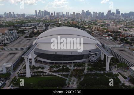 Eine allgemeine Gesamtansicht des LoanDepot Park, Freitag, 11. August 2023, in Miami. Stockfoto