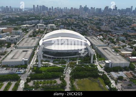 Eine allgemeine Gesamtansicht des LoanDepot Park, Freitag, 11. August 2023, in Miami. Stockfoto