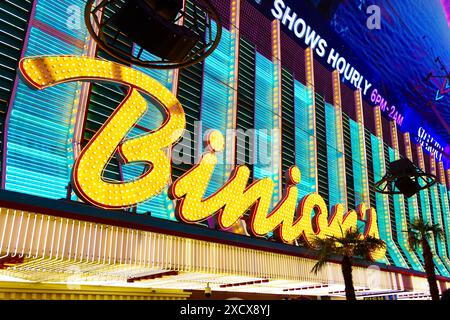 Markierungsschild an der Fassade von Binion's Gambling Hall, Fremont Street Experience, Las Vegas, Nevada, USA Stockfoto