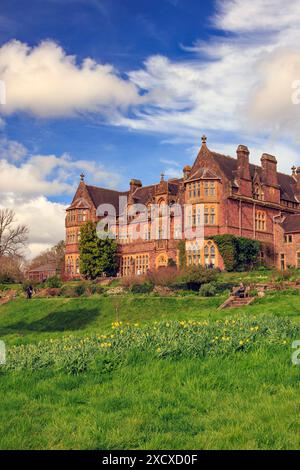 Die Südfront des Knightshayes Court, nr. Tiverton, Devon, England, Großbritannien Stockfoto