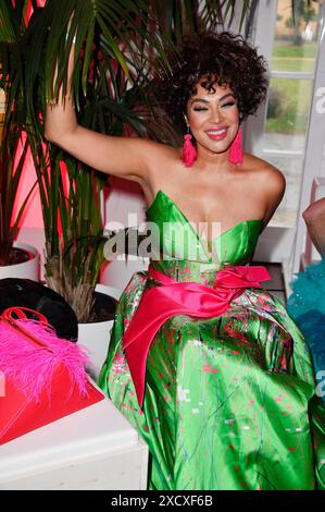 Khadra Sufi beim Raffaello Sommertag 2024 in der Orangerie Schloss Charlottenburg. Berlin, 18.06.2024 Stockfoto
