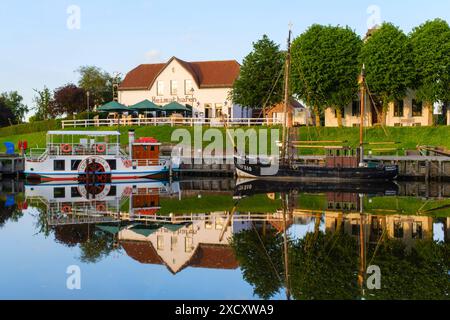 Geographie / Reisen, Deutschland, Niedersachsen, Ostfriesland, Carolinensiel, MUSEUMSHAFEN, ZUSÄTZLICHE RECHTE-CLEARANCE-INFO-NOT-AVAILABLE Stockfoto