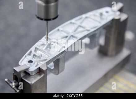 CMM, Koordinatenmessmaschine, Service Maßmessmaschine. Innovative Messtechnik eingesetzt. 3-D-Koordinatenmessung Stockfoto