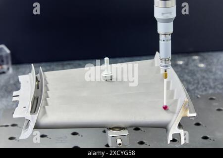 CMM, Koordinatenmessmaschine, Service Maßmessmaschine. Innovative Messtechnik eingesetzt. 3-D-Koordinatenmessung Stockfoto