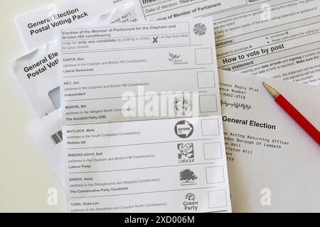 London, Großbritannien. Juni 2024. Eine Briefwahl für den Wahlkreis Clapham und Brixton Hill. Bis zu den Parlamentswahlen im Vereinigten Königreich am 4. Juli werden sich einige Wähler bereits entschieden haben und ihre Stimmen abgeben. Quelle: Anna Watson/Alamy Live News Stockfoto