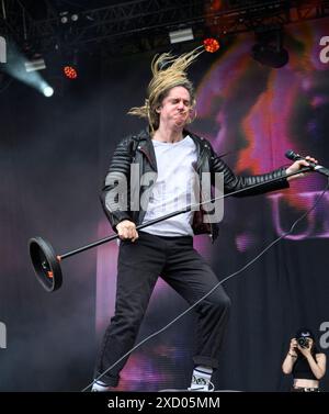 Kopenhagen, Dänemark. Juni 2024. Die US-Band Underoath mit Spencer Chamberlain und Aaron Gillespie an der Front auf der Hades-Bühne Mittwoch, den 19. Juni 2024 während des Copenhell Rock and Metal Festivals auf Refshale Island in Kopenhagen. (Foto: Torben Christensen/Scanpix 2024) Quelle: Ritzau/Alamy Live News Stockfoto