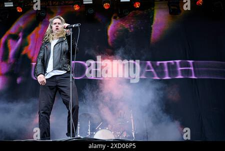 Kopenhagen, Dänemark. Juni 2024. Die US-Band Underoath mit Spencer Chamberlain und Aaron Gillespie vor der Hades-Bühne Mittwoch, den 19. Juni 2024 während des Copenhell Rock and Metal Festivals auf Refshale Island in Kopenhagen. (Foto: Torben Christensen/Scanpix 2024) Quelle: Ritzau/Alamy Live News Stockfoto
