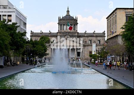 GUADALAJARA, JALISCO, MEXIKO: Das 1810 eröffnete Hospicio Cabañas (Cabanas Hospice), auch bekannt als Museo Cabañas, war ursprünglich ein Waisenhaus und Krankenhaus. Stockfoto