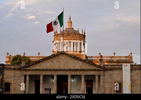 GUADALAJARA, JALISCO, MEXIKO: Das 1810 eröffnete Hospicio Cabañas (Cabanas Hospice), auch bekannt als Museo Cabañas, war ursprünglich ein Waisenhaus und Krankenhaus. Stockfoto