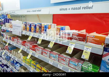 Miami Beach Florida, Walgreens Apotheke Drogerie, innen innen, Regale Display Verkauf, OTC kalte Medikamente Sinus Nasenentlastung, Mucinex Sudafed Advi Stockfoto
