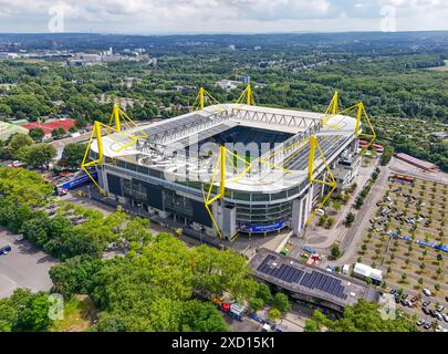 Dortmund, Deutschland. Juni 2024. Allgemeine Luftaufnahme des BVB Stadions, Dortmund, Deutschland am 19. Juni 2024 Credit: Every Second Media/Alamy Live News Stockfoto