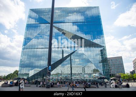 Der berühmte Cube am Washington Square in Berlin Stockfoto