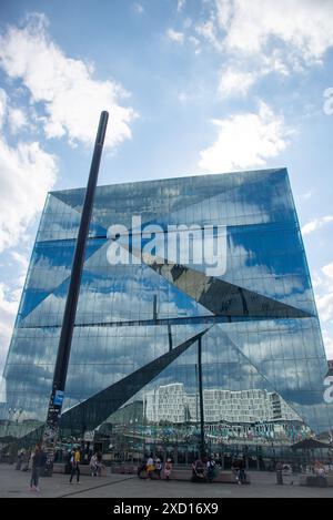 Der berühmte Cube am Washington Square in Berlin Stockfoto