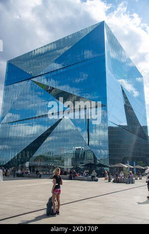 Der berühmte Cube am Washington Square in Berlin Stockfoto