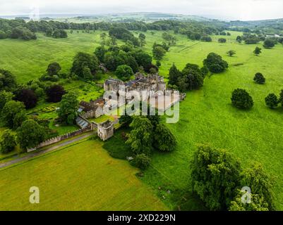 Featherstone Castle from a Drone, River South Tyne, Haltwhistle, Northumberland, England Stockfoto