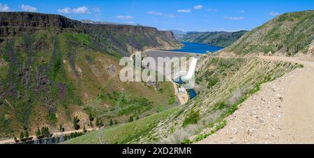 Panorama des Anderson Ranch Dam am South Fork des Boise River in der Nähe von Mountain Home, Idaho, USA Stockfoto