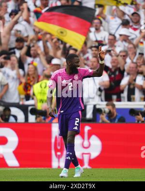 Stuttgart, Deutschland. Juni 2024. Antonio Rudiger spielte während des UEFA Euro 2024-Spiels zwischen Deutschland und Ungarn, Gruppe A, DATE 2, am 19. Juni 2024 im Mercedes-Benz Arena Stadion in Stuttgart. (Foto: Bagu Blanco/Pressinphoto/SIPA USAPHOTO) Credit: SIPA USA/Alamy Live News Stockfoto