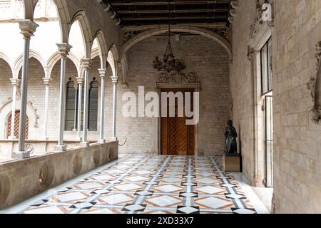 Barcelona, Spanien. Juni 2024. Der Präsident der Generalitat, Pere Aragon&#xe8;s, und der Präsident des Parlaments, Josep Rull, treffen sich im Palau de la Generalitat eine Woche vor Beginn der Einführungssitzung ohne Kandidaten. El presidente de la Generalitat, Pere Aragon&#xe8;s, y el presidente del Parlamento, Josep Rull, se re&#xfa;nen en el Palau de la Generalitat la semana antes de que comience el pleno de investidura sin ning&#xfa;n candidato. Im Bild: News Politics -Barcelona, Spanien donnerstag, 20. juni 2024 (Foto: Eric Renom/LaPresse) Credit: LaPresse/Alamy Live News Stockfoto