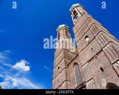 Die Frauenkirche oder der Dom unserer lieben Lieben Frau in München Bayern Deutschland Stockfoto