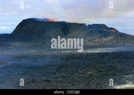 Geographie / Reisen, Island, Vulkan Geldingadalir, Fagradalsfjall, Grindavik, SUDURNES, ADDITIONAL-RIGHTS-CLEARANCE-INFO-NOT-AVAILABLE Stockfoto