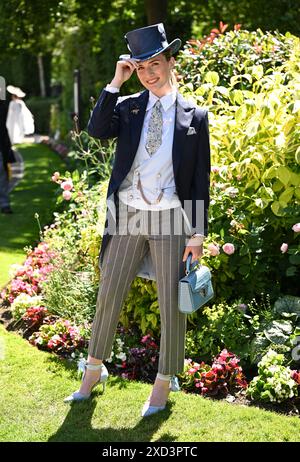 Ascot, Großbritannien. Juni 2024. Rennfahrer, die am dritten Tag der Royal Ascot, Ascot Racecourse teilnehmen. Quelle: Doug Peters/EMPICS/Alamy Live News Stockfoto