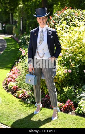Ascot, Großbritannien. Juni 2024. Rennfahrer, die am dritten Tag der Royal Ascot, Ascot Racecourse teilnehmen. Quelle: Doug Peters/EMPICS/Alamy Live News Stockfoto