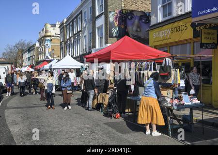 Geografie / Reisen, Großbritannien, England, London, Portobello Road Market, Notting Hill, London, ADDITIONAL-RIGHTS-CLEARANCE-INFO-NOT-AVAILABLE Stockfoto