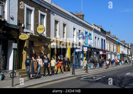 Geografie / Reise, Großbritannien, England, London, Geschäfte in der Nähe von Notting Hill Gate, London, England, ADDITIONAL-RIGHTS-CLEARANCE-INFO-NOT-AVAILABLE Stockfoto