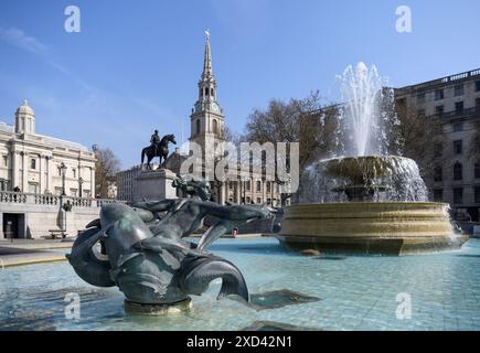 Geografie / Reise, Großbritannien, England, London, Brunnen am Trafalgar Square, ADDITIONAL-RIGHTS-CLEARANCE-INFO-NOT-AVAILABLE Stockfoto