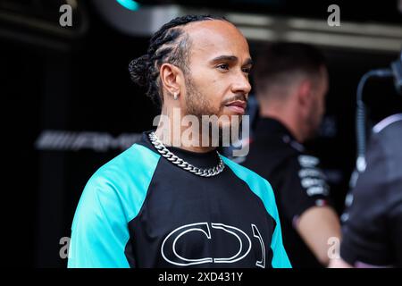 Barcelona, Spanien. Juni 2024. HAMILTON Lewis (gbr), Mercedes AMG F1 Team W15, Porträt während der Formel 1 Aramco Gran Premio de Espana 2024, 10. Runde der Formel 1 Weltmeisterschaft 2024 vom 21. Bis 23. Juni 2024 auf dem Circuit de Barcelona-Catalunya, in Montmeló, Spanien - Foto Florent Gooden/DPPI Credit: DPPI Media/Alamy Live News Credit: DPPI Media/Alamy Live News Stockfoto