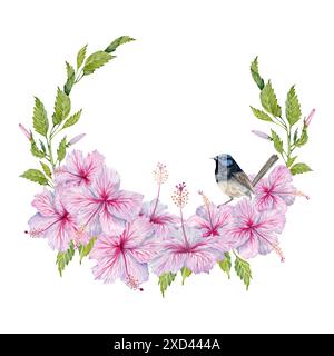 Rosafarbene Hibiskusblüten mit grünen Blättern und einem Vogelkranz. Handgezeichnete Aquarellillustration isoliert auf weißem Hintergrund. Raumdesign kopieren Stockfoto