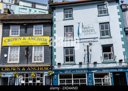 Pubs am Quay, Brixham, Devon Stockfoto