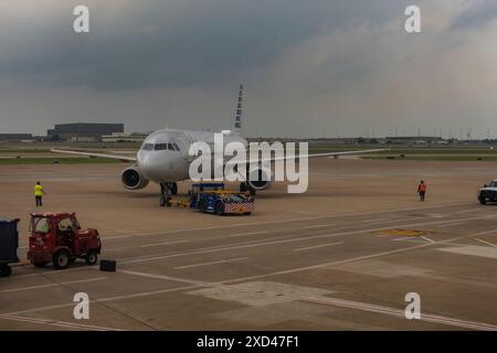 Ein American Airlines Airbus A321 am Dallas Fort Worth International Airport in Texas, USA Stockfoto