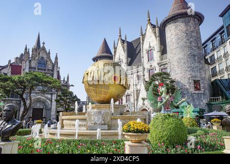 BA Na Hills, Vietnam - 7. Februar 2024: Französisches Dorf im Sunworld Ba Na Hills Resort, da Nang, Vietnam Stockfoto