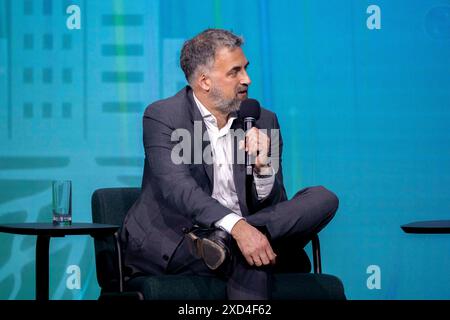 ANDERS LEVERMANN, Professor für Dynamik des Klimasystems am Potsdamer Institut für Klimafolgenforschung, auf dem ÖSTERREICHISCHEN WELTGIPFEL 2024 unter dem Motto sei nützlich: Werkzeuge für einen gesunden Planeten findet in Wiener Hofburg statt. Von links nach rechts Wien *** ANDERS LEVERMANN, Professor für Dynamik des Klimasystems am Potsdamer Institut für Klimafolgenforschung, beim ÖSTERREICHISCHEN WELTGIPFEL 2024 unter dem Motto Be nützliche Werkzeuge für einen gesunden Planeten, der in Wiener Hofburg von links nach rechts stattfindet Stockfoto