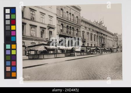 1., Freyung, allg. - Markt Carl (Karl) Zapletal (1876–1941), Fotograf Wien Museum, Manuel Carreon Lopez, Freyung, Stand, Stand (Market), Markt um 1925 Stockfoto