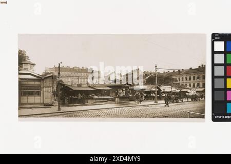 10., Viktor-Adler-Platz (ehem. Eugenplatz) - Viktor-Adler-Markt Carl (Karl) Zapletal (1876–1941), Fotograf Timtom, (Bauernhof-)Wagen, Güterwagen, Wagen, mit Menschen, Schild, Viktor-Adler-Platz um 1925 Stockfoto