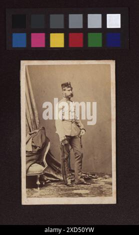 Porträt Kaiser Franz Joseph I. in Feldmarschall-Uniform, fotografiert von Ludwig Angerer um 1865, zeigt den Kaiser in Militärkleidung als Herrscher und Herrscher. Stockfoto