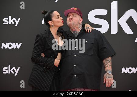Paola Iezzi und Jake La Furia nehmen am 19. Juli 2024 am Photocall SKY Programm im Barberini Palace in Rom Teil (Foto: Domenico Cippitelli/NurPhoto). Stockfoto
