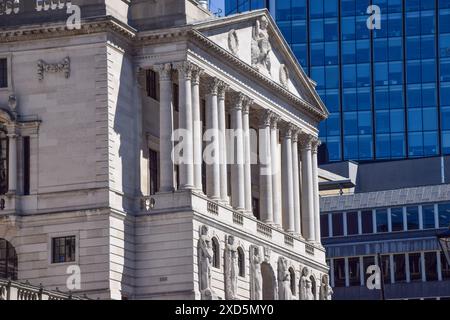 London, Großbritannien. Juni 2024. Allgemeine Ansicht der Bank of England, da sie die Zinssätze erneut unverändert lässt. (Credit Image: © Vuk Valcic/SOPA Images via ZUMA Press Wire) NUR REDAKTIONELLE VERWENDUNG! Nicht für kommerzielle ZWECKE! Stockfoto