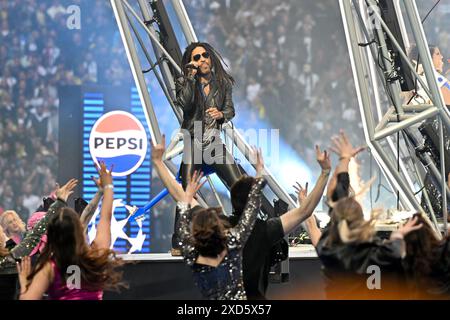 Lenny Kravitz und seine Band geben ein Vorspiel-Konzert vor einem Fußballspiel zwischen der Deutschen Borussia Dortmund und dem spanischen Real Madrid CF im UEFA Champions League-Finale der Saison 2023-24 am Sonntag, den 1. Juni 2024 in London, Großbritannien . FOTO SPORTPIX | David Catry Stockfoto